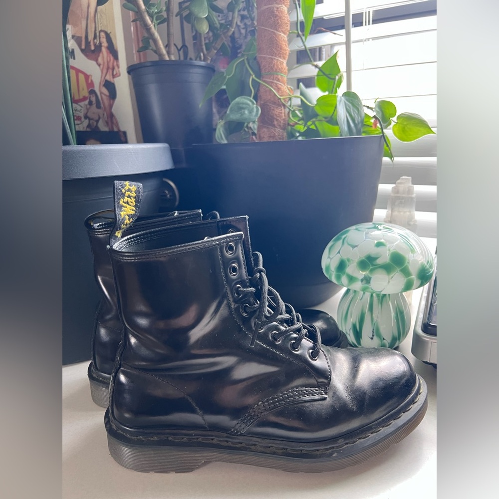 Dr. Martens Black 1460 Smooth Leather Lace Up Boots